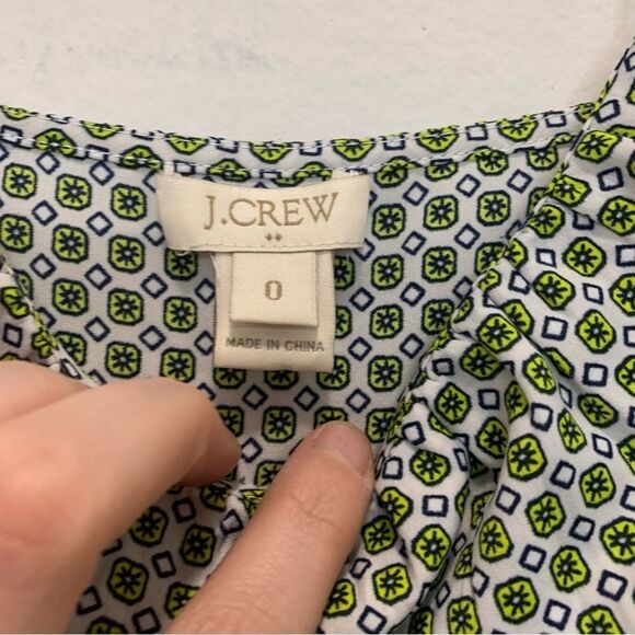 J Crew Green Floral Spaghetti Strap Cami Top Size 0 - Picture 4 of 5
